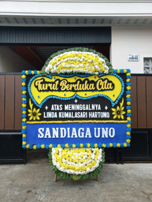 Papan Bunga Duka di Kaliawi Persada